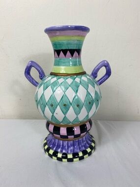 Decorative Ceramic Vase signed YOUNG,S 1997 checkers , whimsical